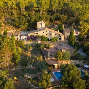 Masia Pou Country house